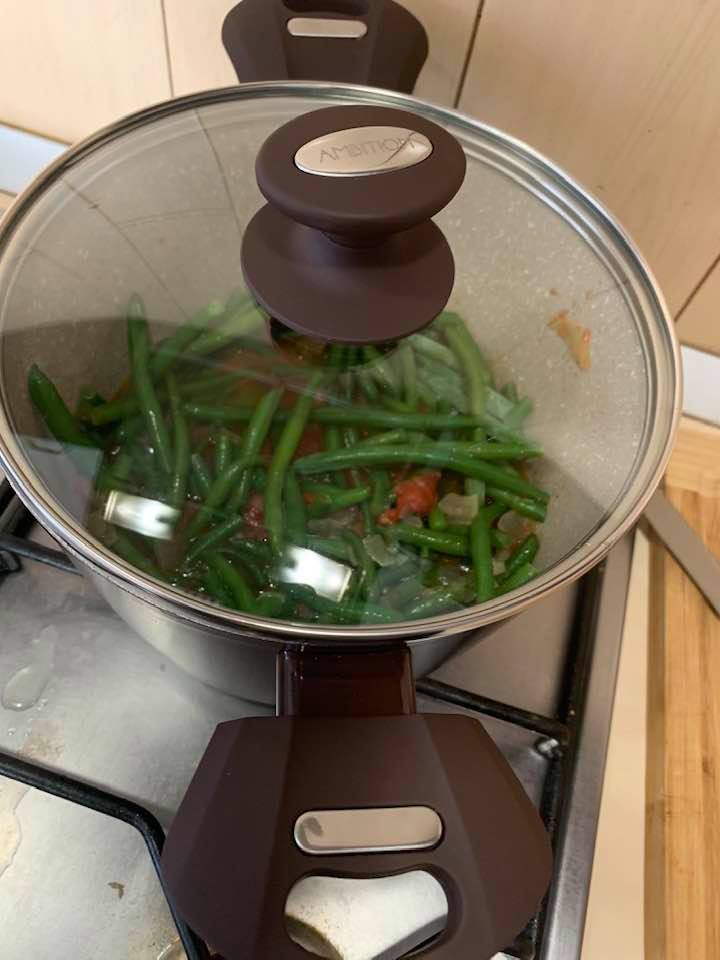 Lipsă cruntă de&nbsp;capace