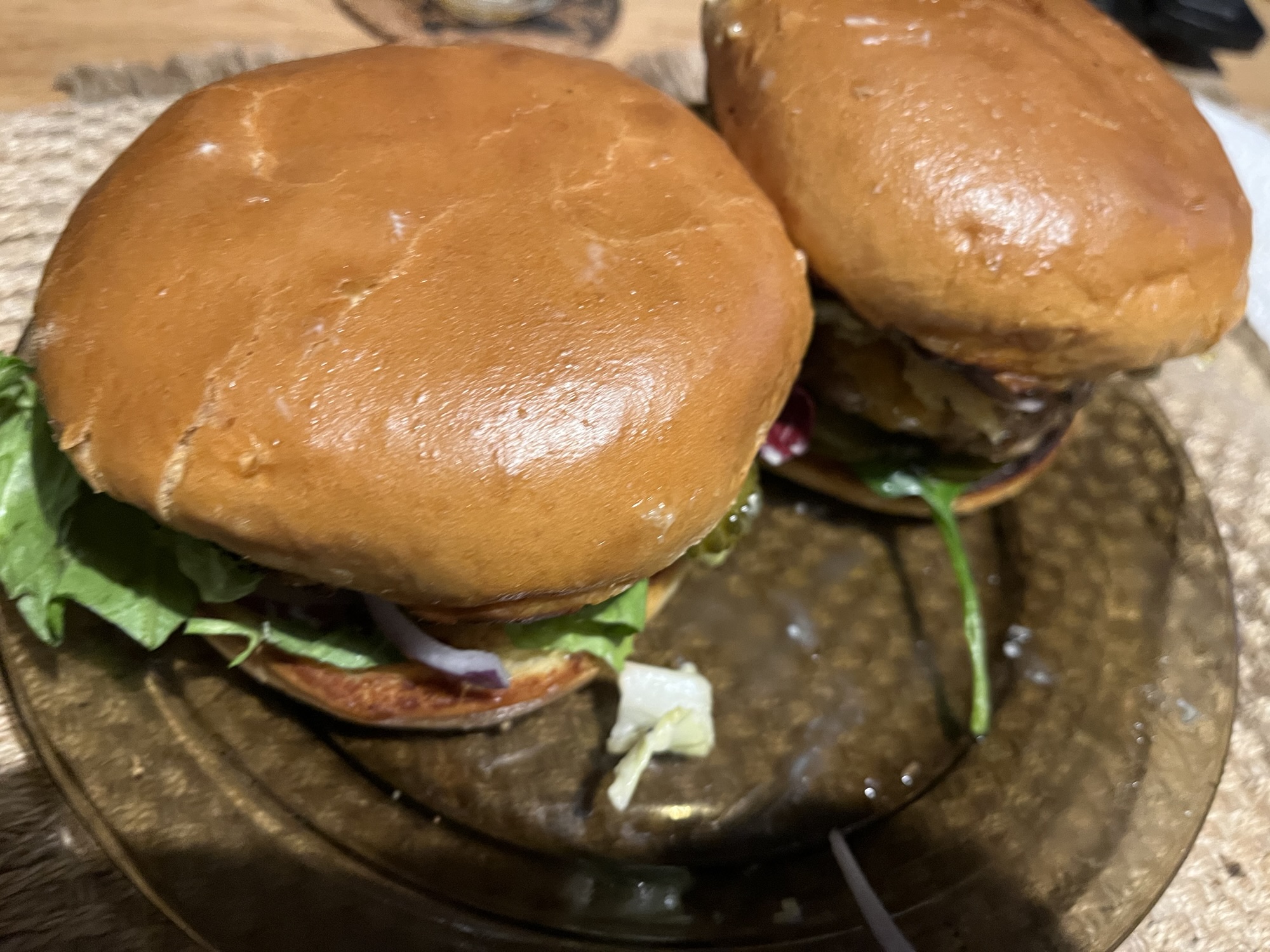 Ce am mai gătit- Burger de porc pe plita